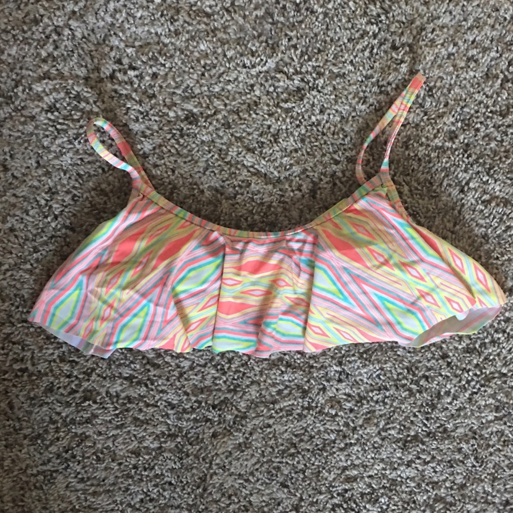 🦋 Urban Sea Flounce Ruffle Bikini Top